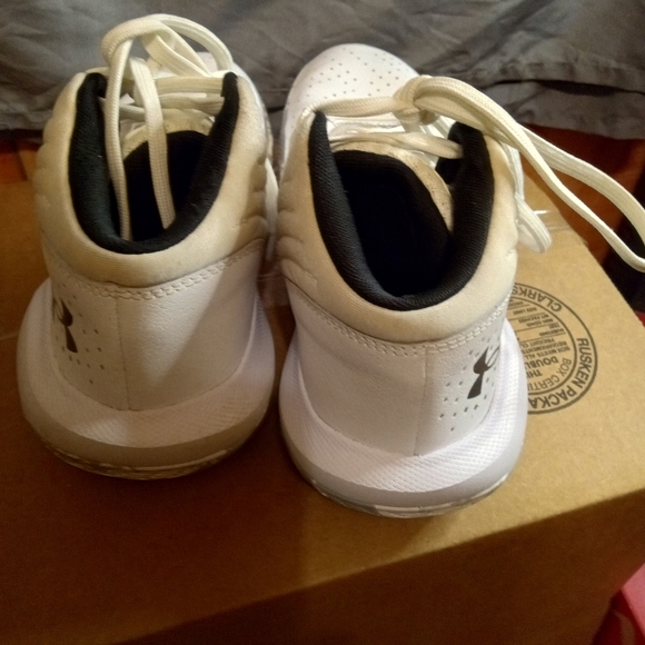 Men's under armour jet 21 high top basketball sneakers - Picture 2 of 7